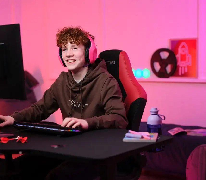 Trust-GXT-415P-Zirox-gaming-zicne-slusalice-s-mikrofononom-roze-7.webp Trust GXT 415P Zirox gaming zicne slusalice s mikrofononom roze 7