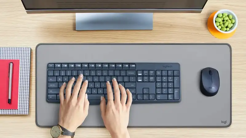 Logitech MK235 bežični set miš i tastatura 04 Logitech MK235 bežični set miš i tastatura