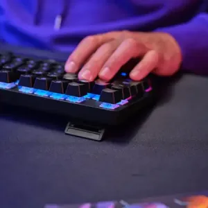 Trust GXT871 Zora mehanička gaming tastatura, US layout, žičana